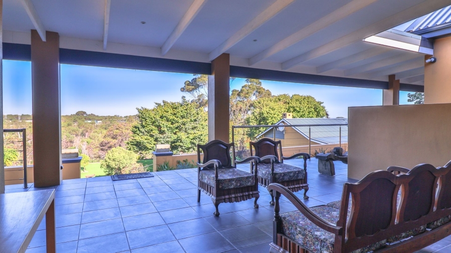 9 Bedroom Property for Sale in Onrus Western Cape